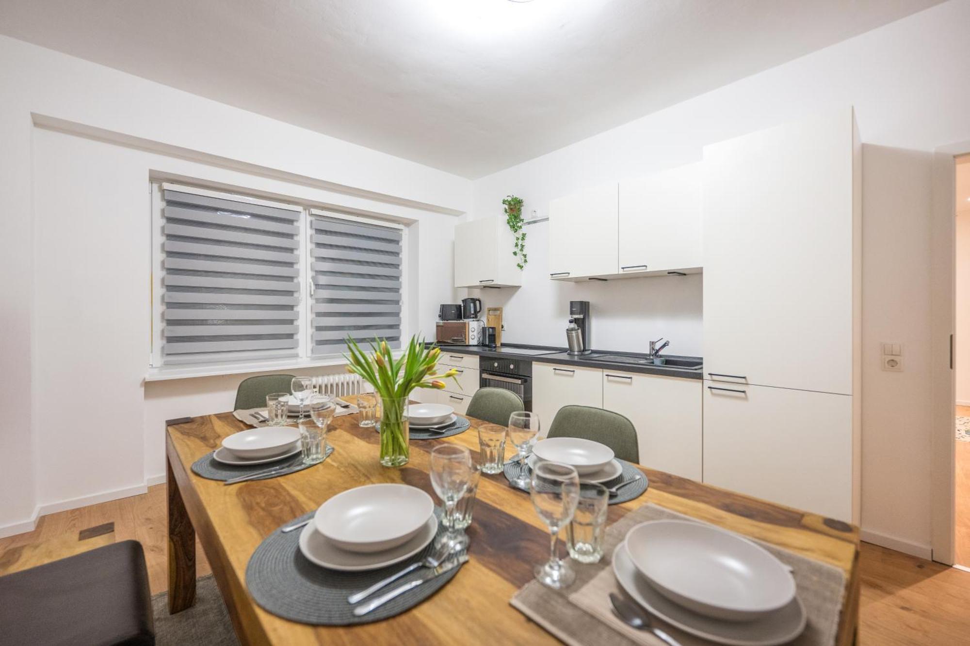 Neu: 100M² - Ideal Fuer Familien/Geschaeftsr. - Hbf Koblenz  Dış mekan fotoğraf